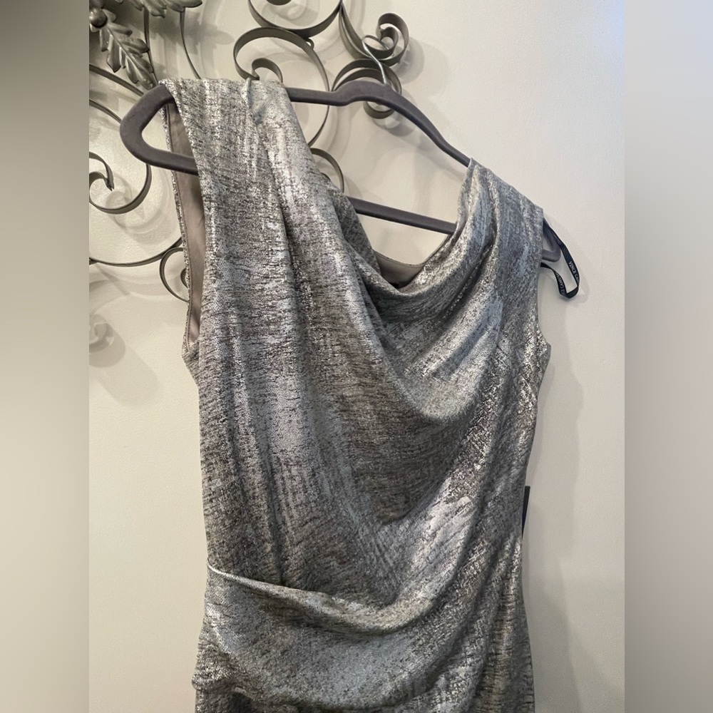VINCE CAMUTO DRESS - Picture 3 of 9